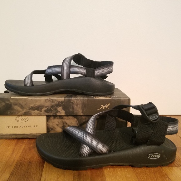 Nearly New Men\'s Chaco Classic Sandals Sz. 12 Split Gray main image 6